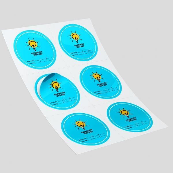 Etiqueta Adesiva Personalizada do Seu Jeito Vinil Laminado Brilho Redonda 4x4cm